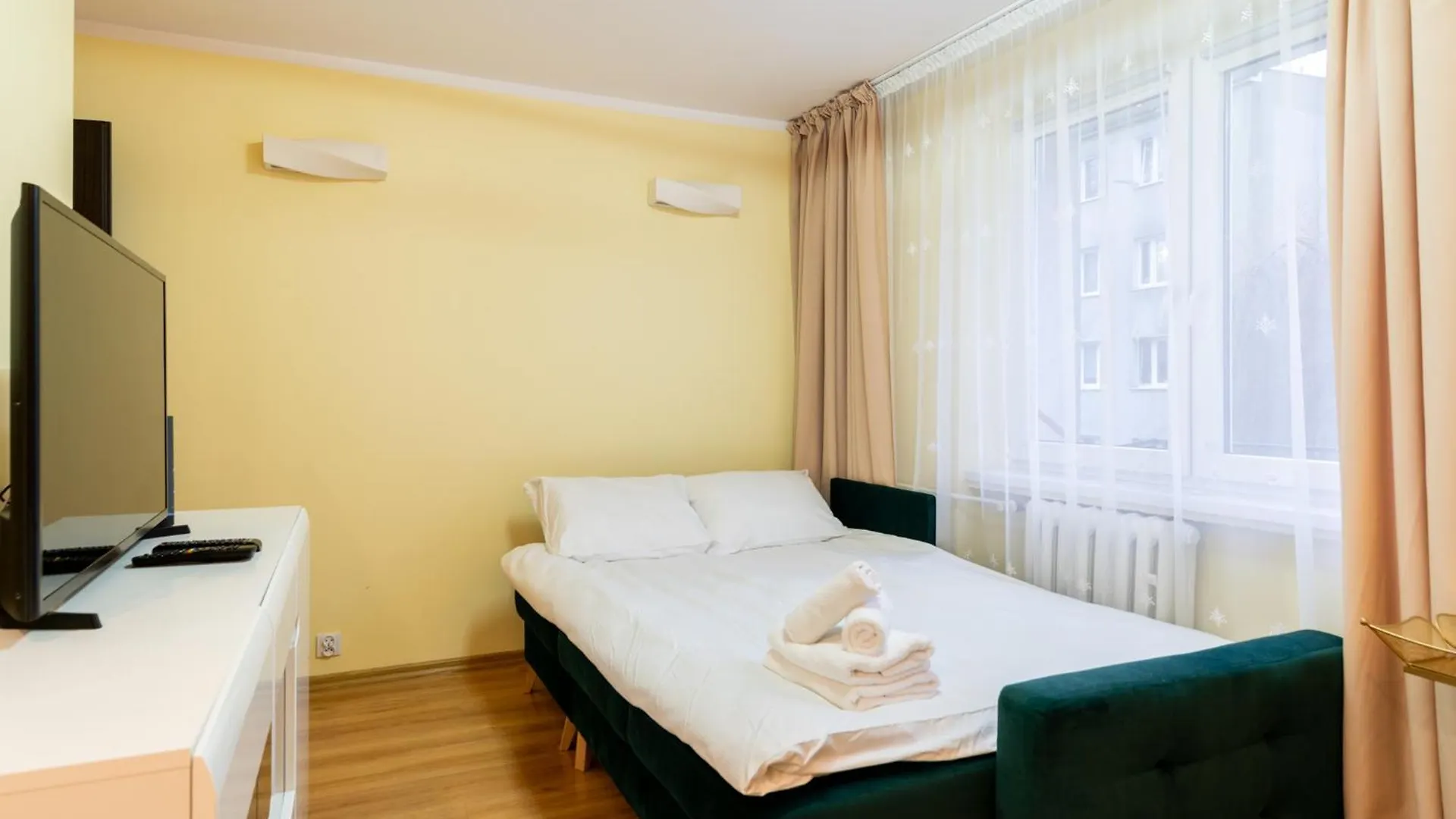 Kalinowe Green Apartment Krakow 0*,  Poland